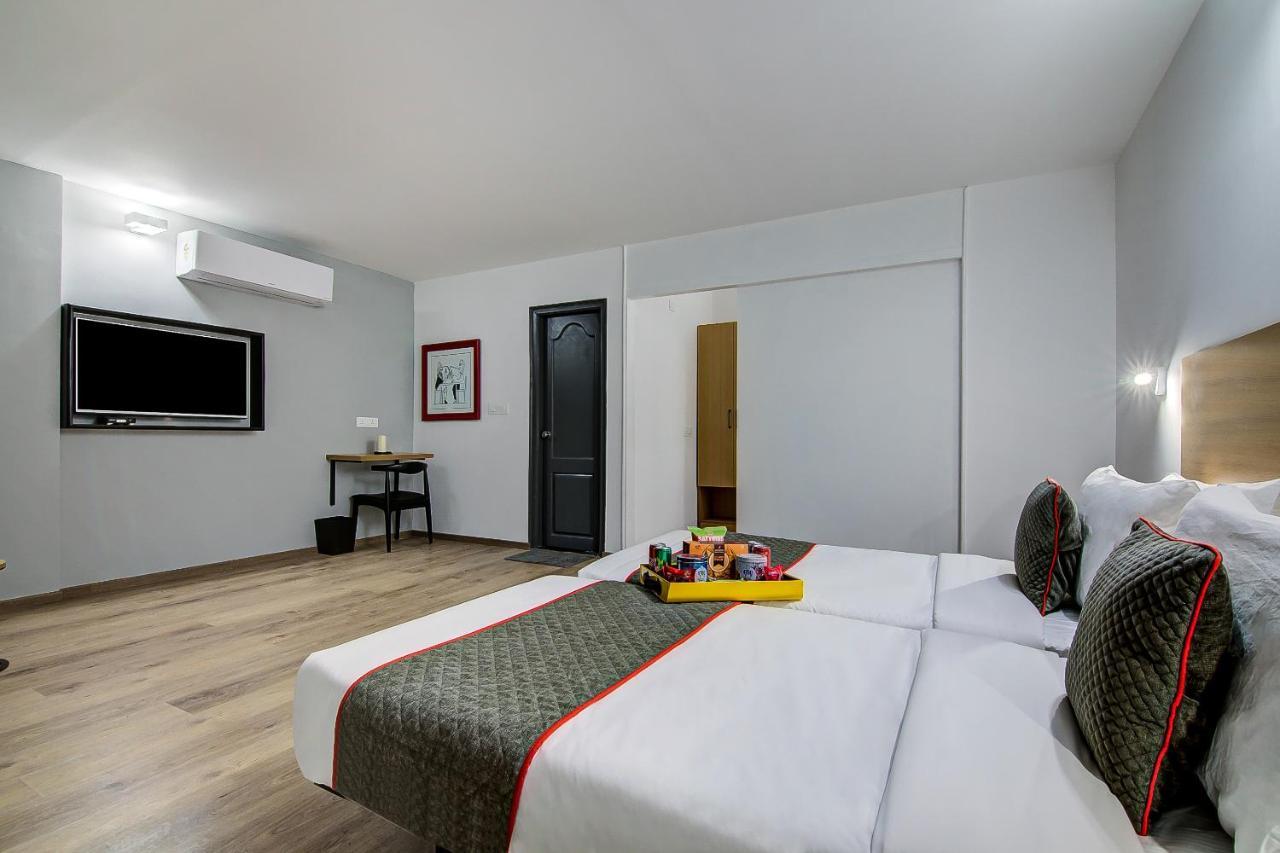 钦奈 Oyo Townhouse 42 Urvashi Theatre酒店 外观 照片