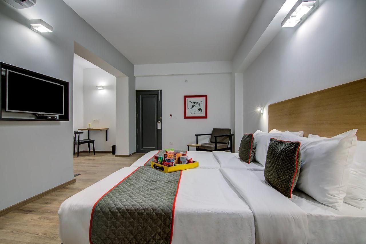 钦奈 Oyo Townhouse 42 Urvashi Theatre酒店 外观 照片