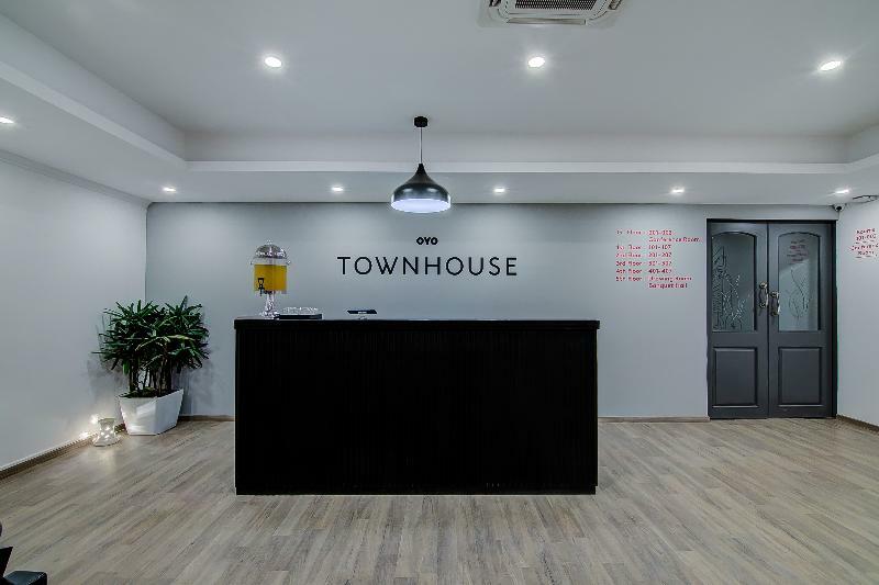 钦奈 Oyo Townhouse 42 Urvashi Theatre酒店 外观 照片